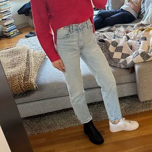 Abercrombie Ultra High Rise Women’s 90’s Straight Jean